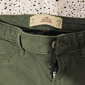 Hollister Green Pants